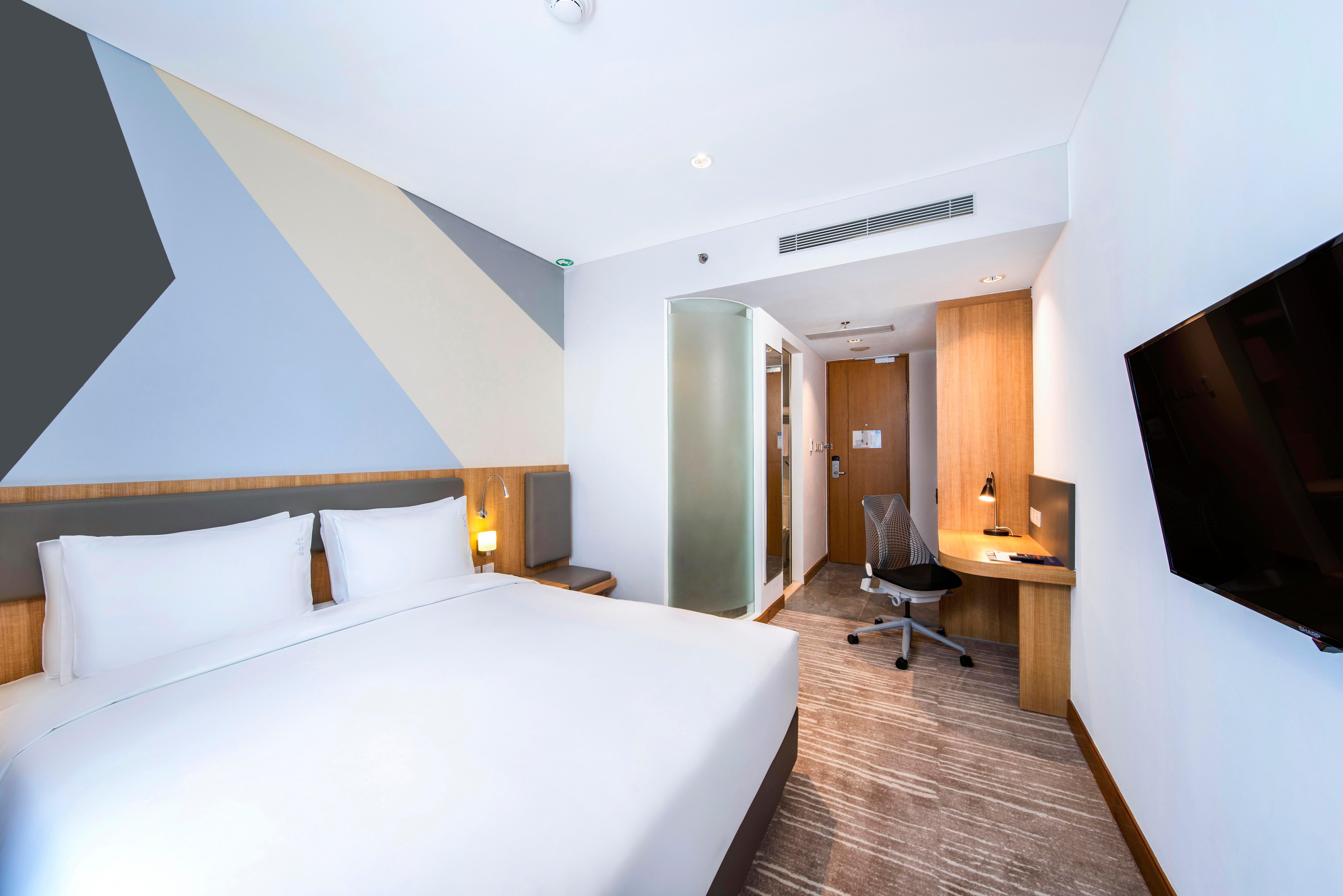 Holiday Inn Express Jakarta Matraman By Ihg Εξωτερικό φωτογραφία