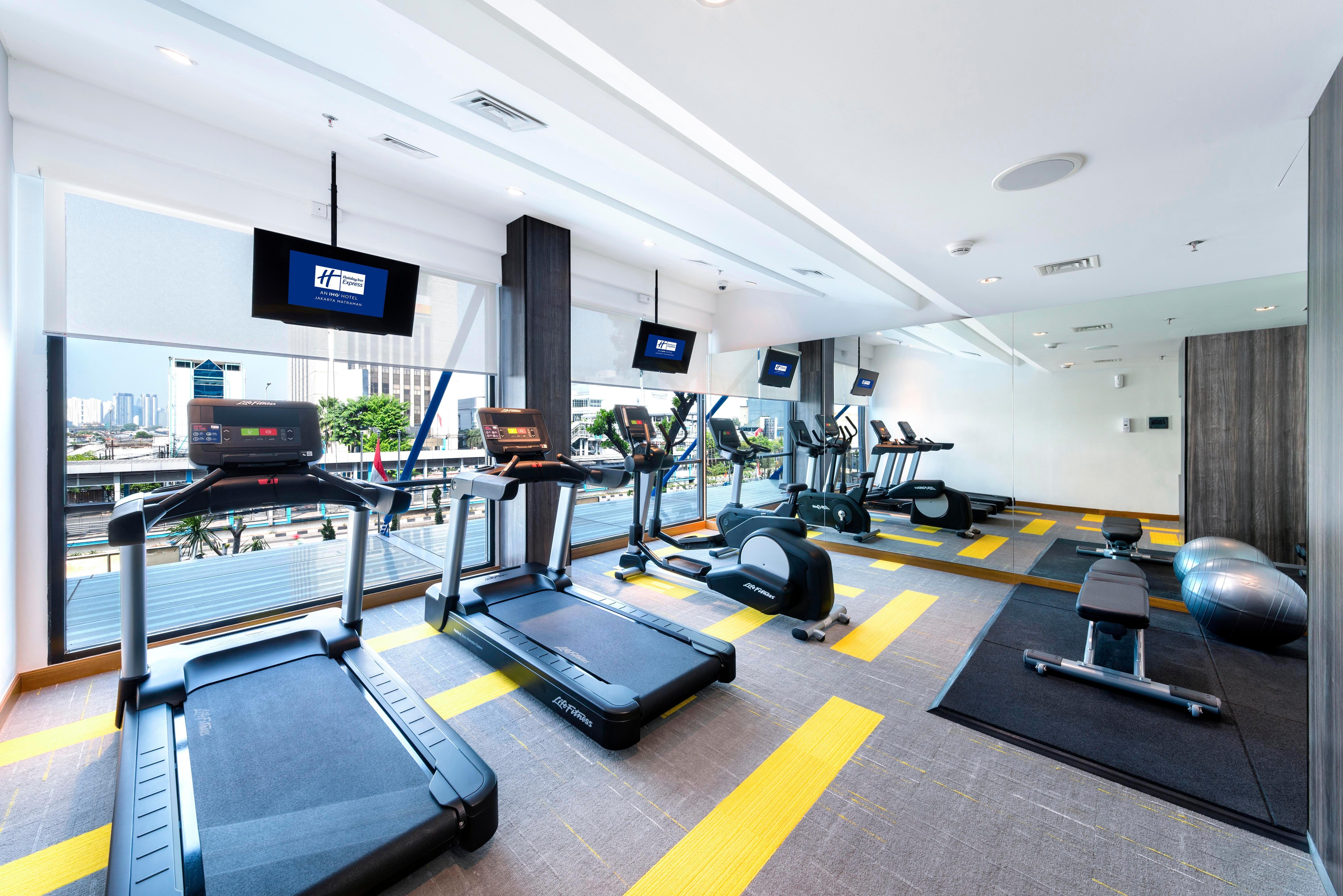 Holiday Inn Express Jakarta Matraman By Ihg Εξωτερικό φωτογραφία