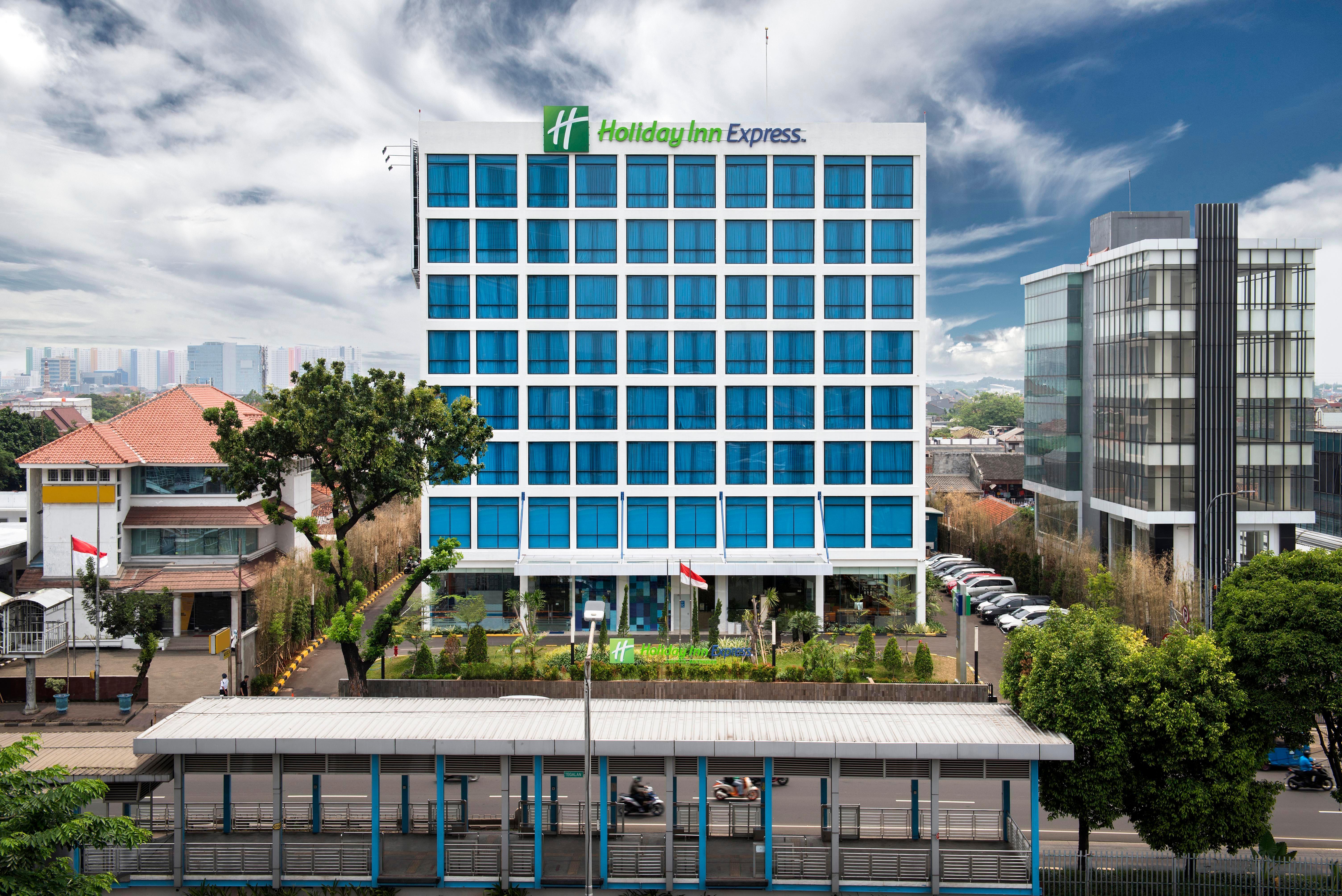 Holiday Inn Express Jakarta Matraman By Ihg Εξωτερικό φωτογραφία