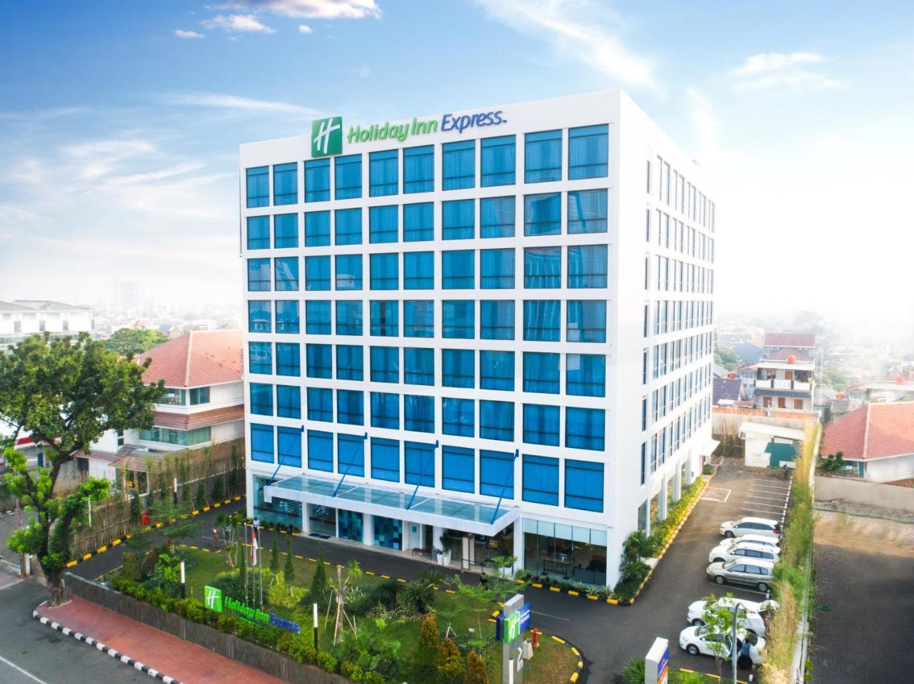 Holiday Inn Express Jakarta Matraman By Ihg Εξωτερικό φωτογραφία